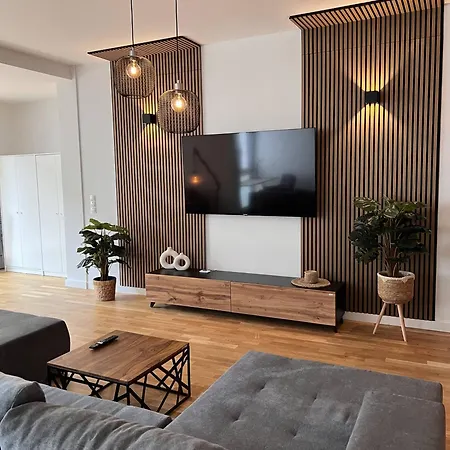 Keyhosting Apartment Zentral Parkplatz Aschaffenburg Buitenkant foto