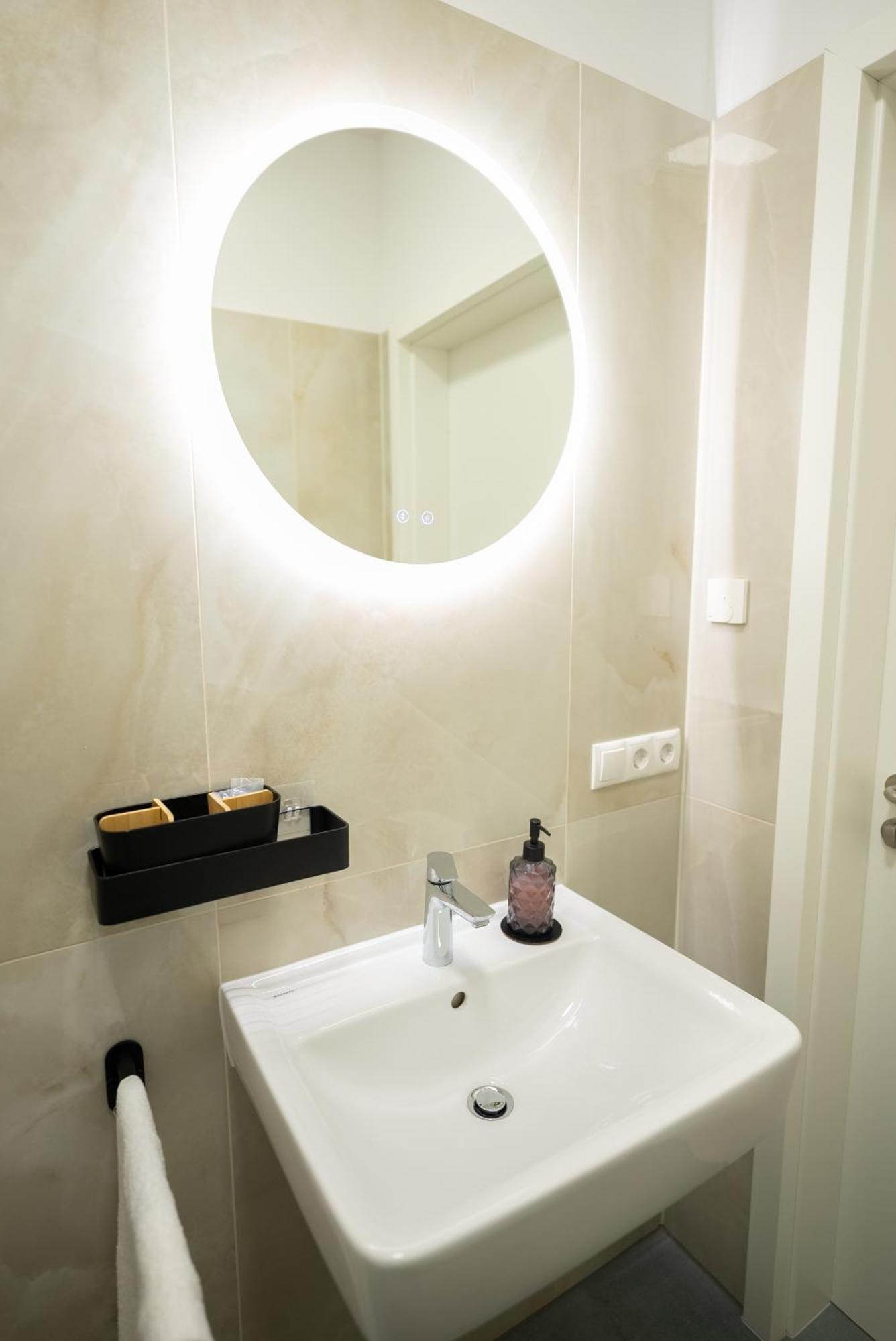 Keyhosting Zentral Parkplatz Aschaffenburg